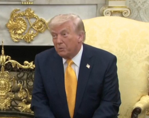 Трамп назвав Демократичну партію найбільшим ворогом своєї країни після "смерті Ірану"