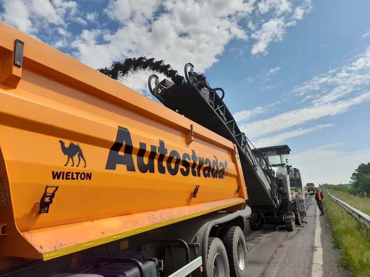 «Автострада» відзвітувала про кредити і назвала борг держави – понад 5 млрд грн