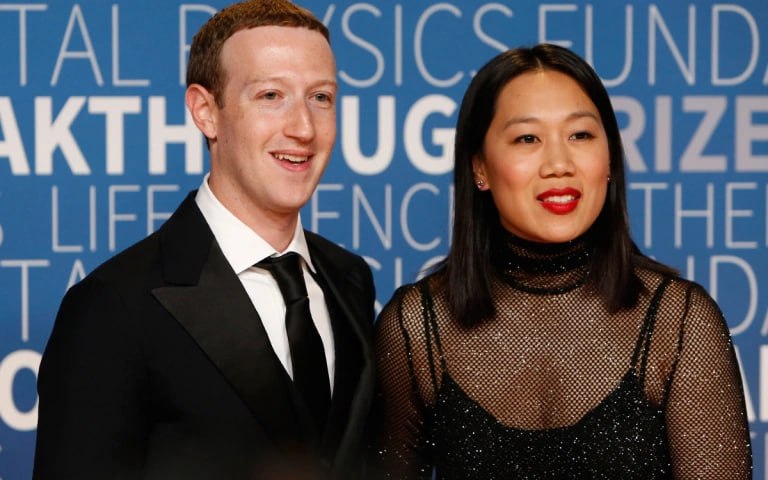 Вони точно щось знають: Марк Цукерберг купив особняк в "бункері мільярдерів" за 170 мільйонів доларів