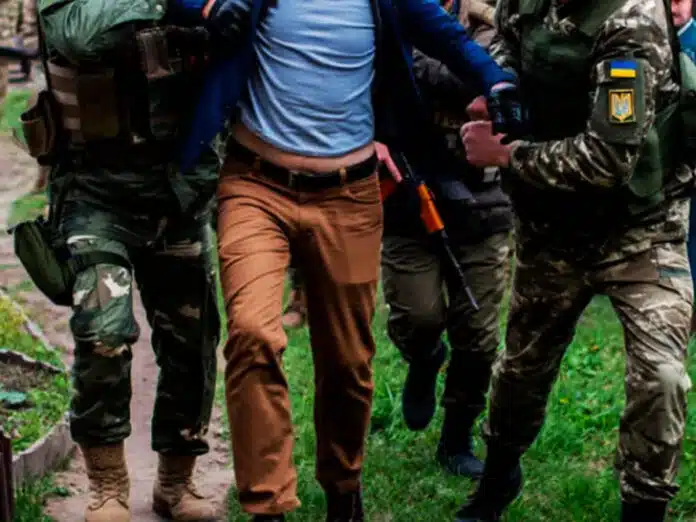 Двох працівників ТЦК поранено ножем у Вінниці