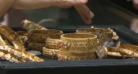 Моді закликав жителів Індії рік не купувати золото