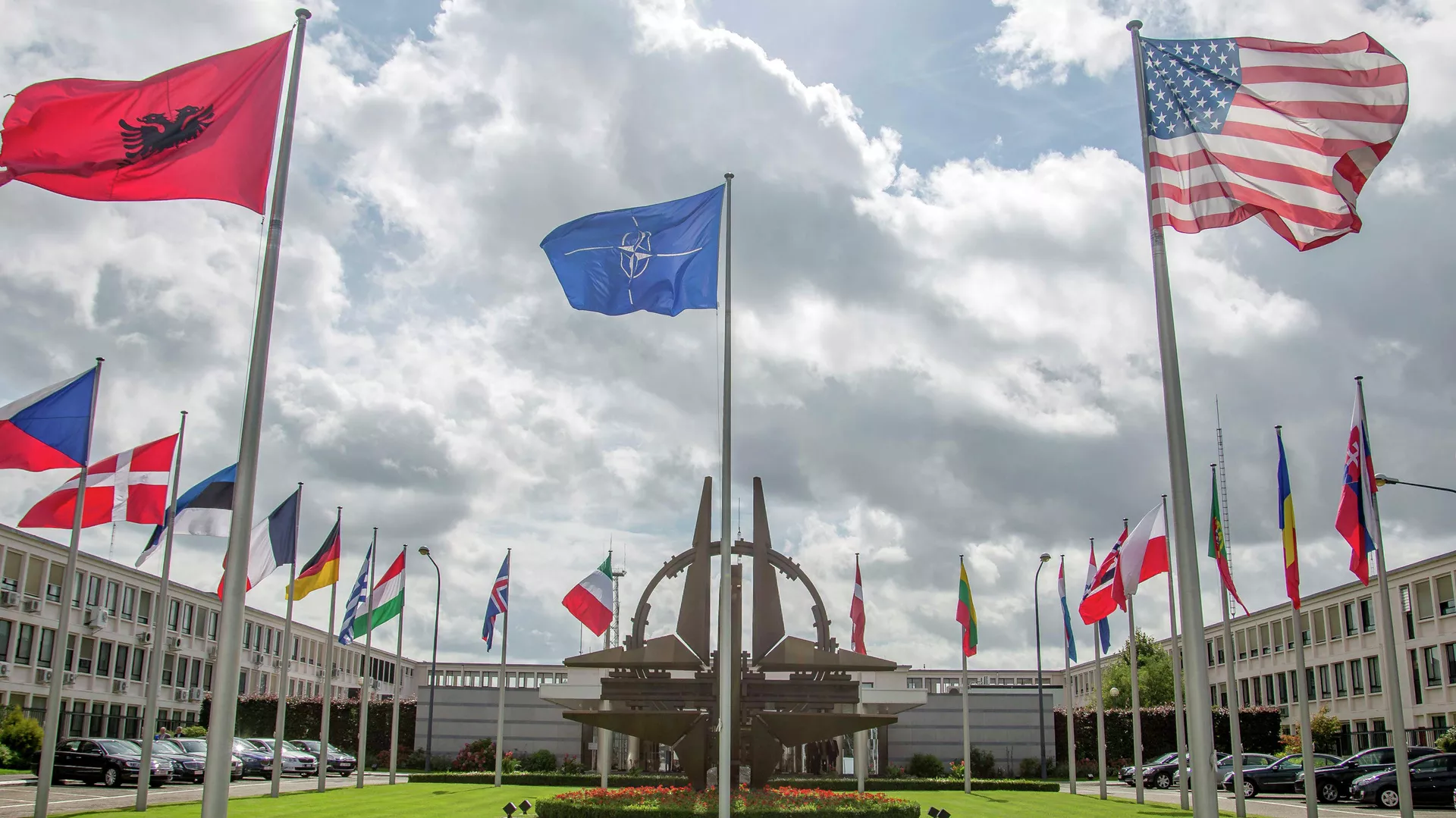 У Норвегії заявили, що НАТО слабшає країн-учасниць