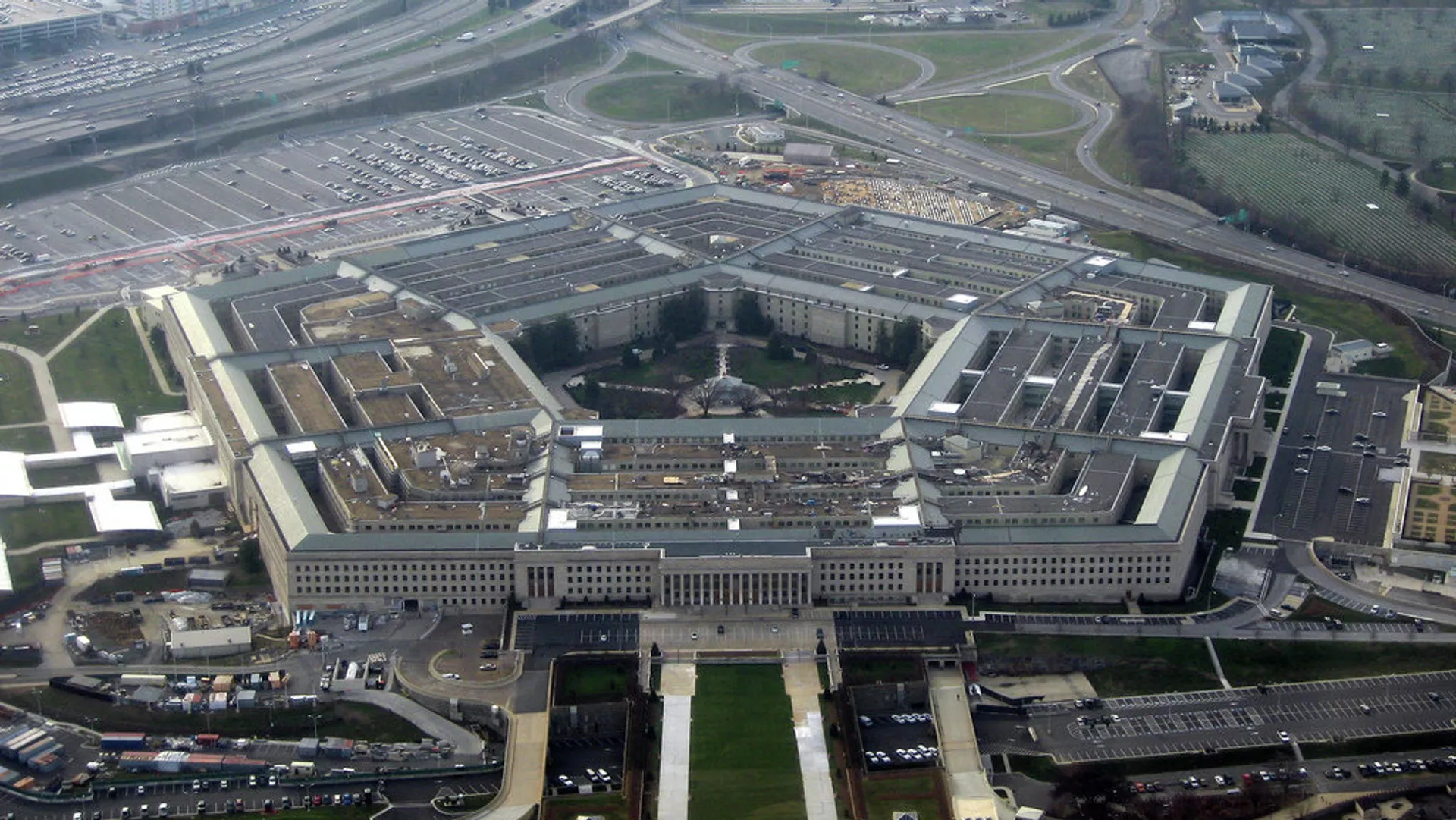 Financial Times розповіла про труднощі в оборонному виробництві США