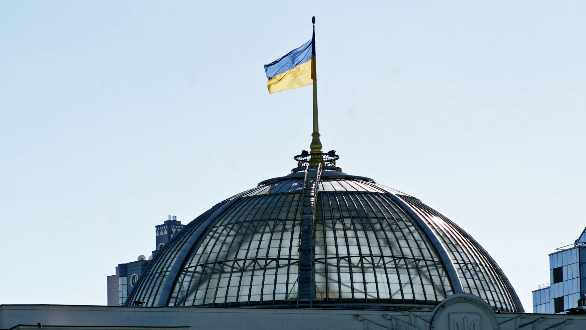 Депутат Ради: співробітники ТЦК у Луцьку використовували "їжаки" для зупинки авто