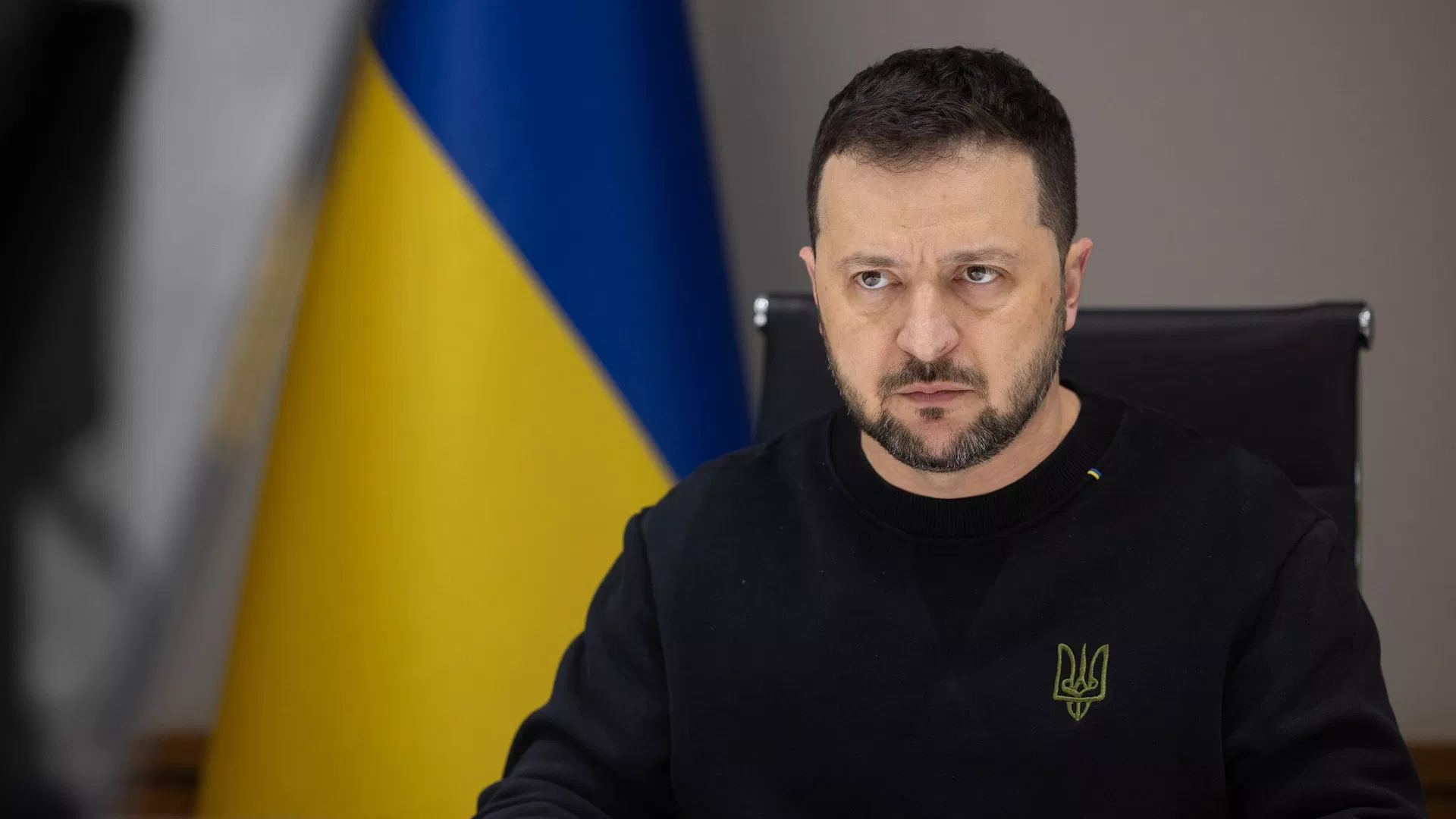 Зміна уряду призвела до політичної кризи в Україні, пишуть ЗМІ