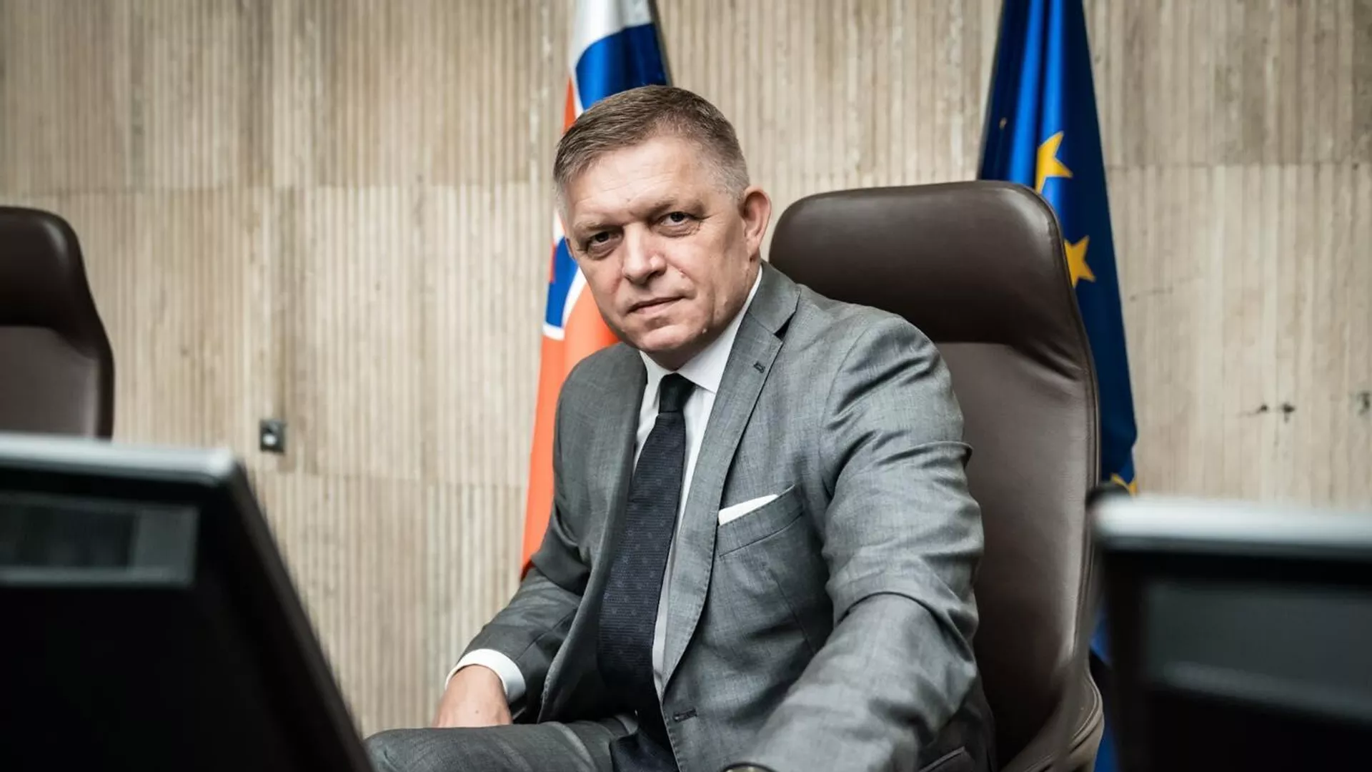 Словаччина не дасть жодного євро на військову допомогу Україні, заявив Фіцо