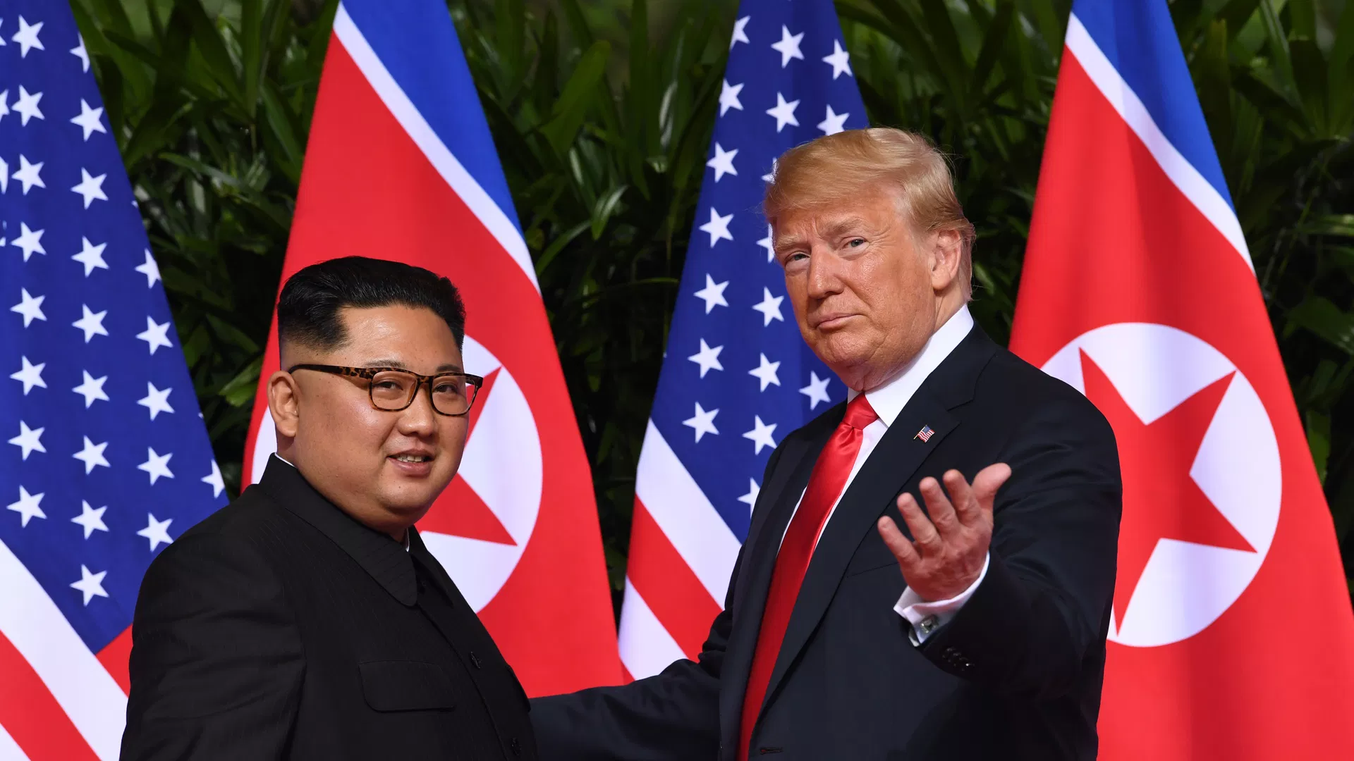 Трамп заявив, що відмінно ладнає з Кім Чен Ином