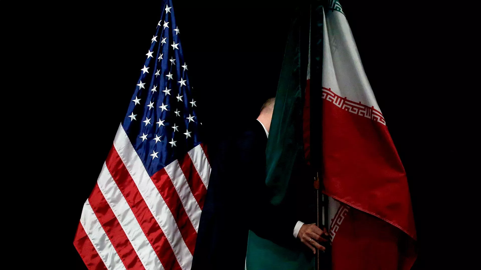США вимагають вибрати сторону в економічній операції проти Ірану