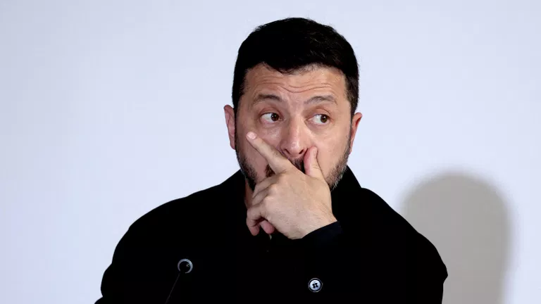 Сто Сербських інтелектуалів зібрали підписи проти візиту Зеленського