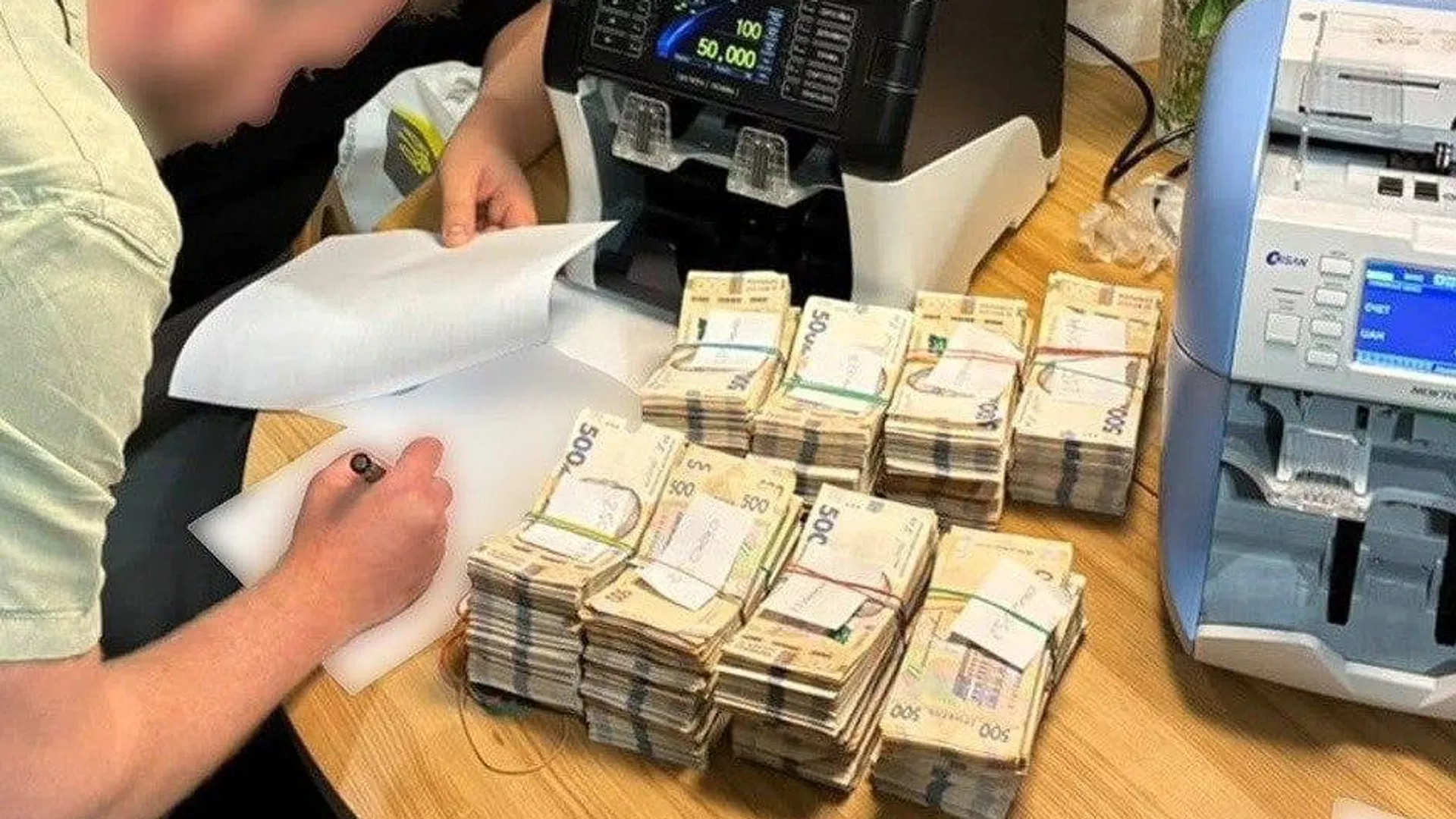 В Україні заарештували фігурантів нового розслідування НАБУ