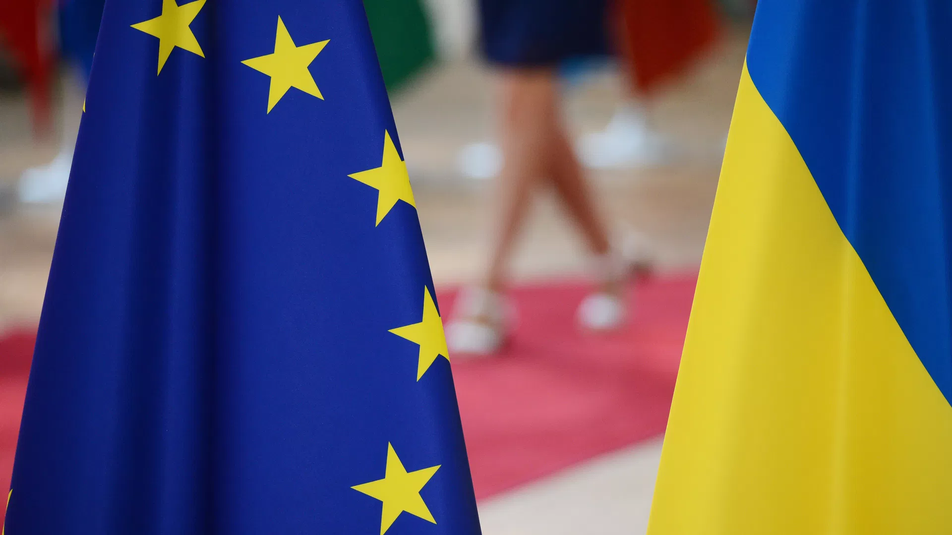 ЄК перерахує Україні 3,3 мільярда євро на закупівлю ракет і безпілотників