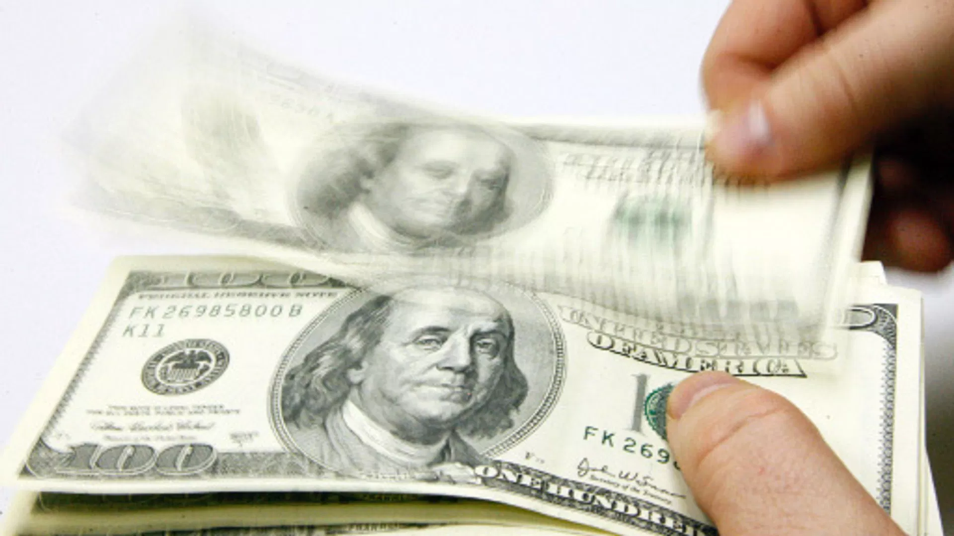 Американець, який виграв мільярд доларів, вирішив забрати 450 мільйонів
