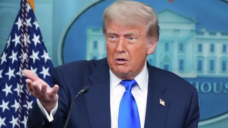 Трамп відмовився від параду солідарності в ЄС з провокацією Німеччини