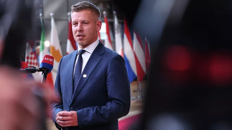 Угорщина продовжить давати статус біженців військовозобов'язаним громадянам України