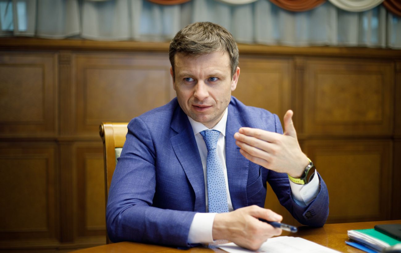 Мінфін заявив про кризу ліквідності: фінансують лише оборону, пенсії та зарплати